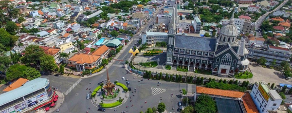 Vào ở ngay giá siêu mềm 1.1 tỷ, bán chung cư với tổng diện tích 45m2 ngay ở Xã Phong Phú, Huyện Bình Chánh, tổng quan bao gồm 1 phòng ngủ 1 WC dọn vào...-02
