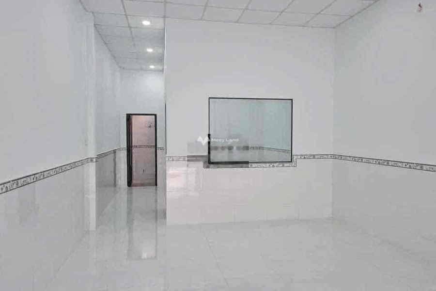 Hot, cho thuê sàn văn phòng vị trí đặt nằm ở Nguyễn Văn Cừ, An Bình giá thuê gốc 18 triệu/tháng có diện tích rộng 108m2-01