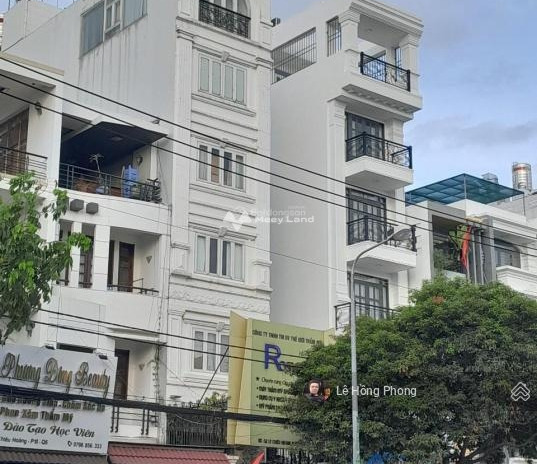 Nhà nhìn chung có 6 PN, bán nhà ở diện tích 125m2 bán ngay với giá thị trường 21.5 tỷ tọa lạc gần Phường 11, Hồ Chí Minh