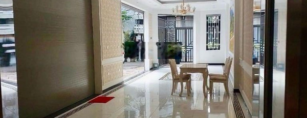 Chính chủ bán nhà tại phố Ngô Gia Tự 80m2 - 5 tầng - mặt tiền 10m - giá 12.5tỷ -02