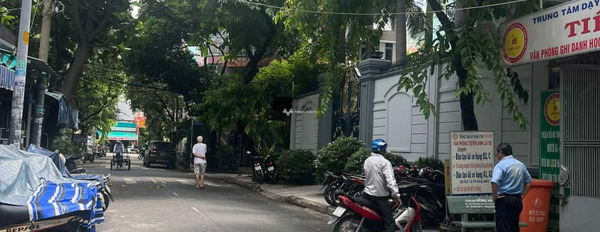 Do công chuyện bán nhà mặt tiền tọa lạc gần Tân Thành, Hồ Chí Minh bán ngay với giá cực sốc chỉ 12.5 tỷ có diện tích rộng 100m2 hãy nhấc máy gọi ngay-03