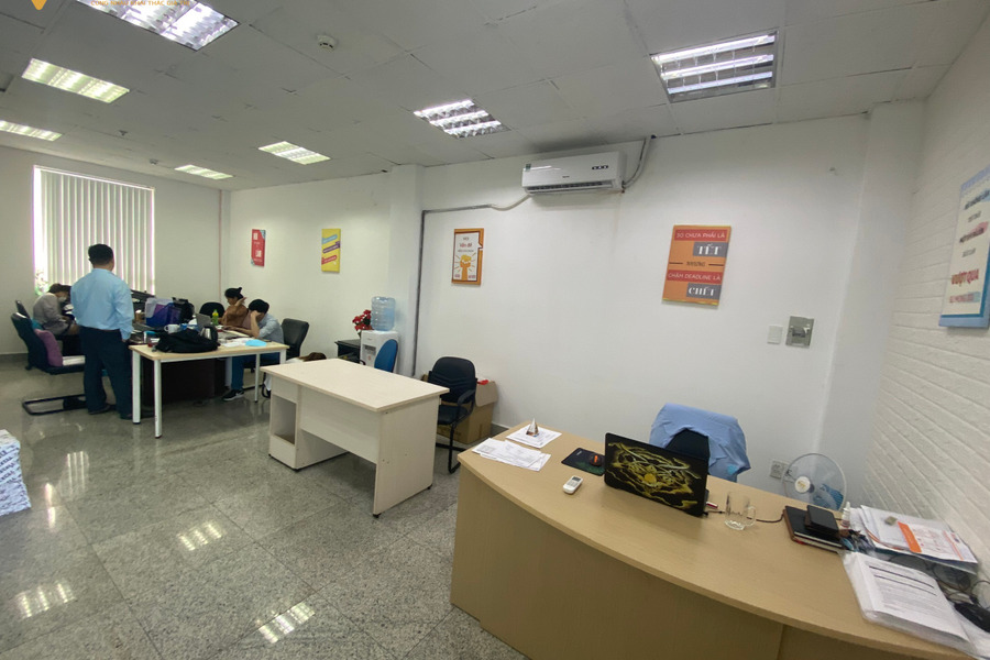 Văn phòng đẹp sang trọng giá rẻ tại Quận 3 thành phố Hồ Chí Minh-01