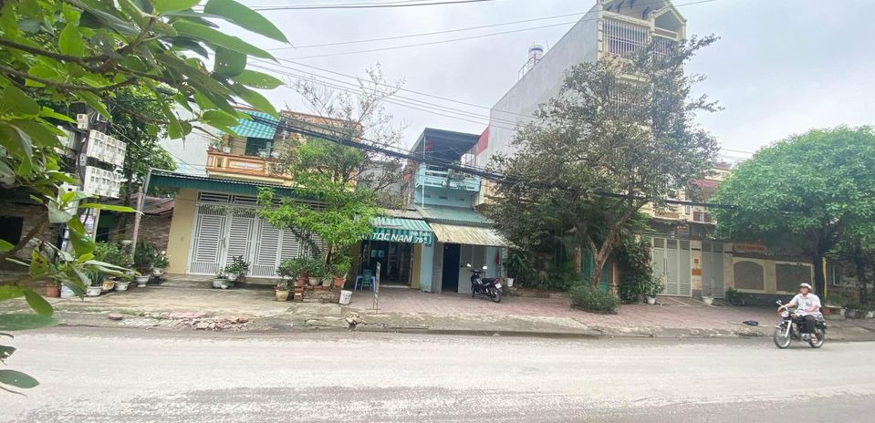 Mua bán nhà riêng thành phố Thanh Hóa, giá 2,35 tỷ