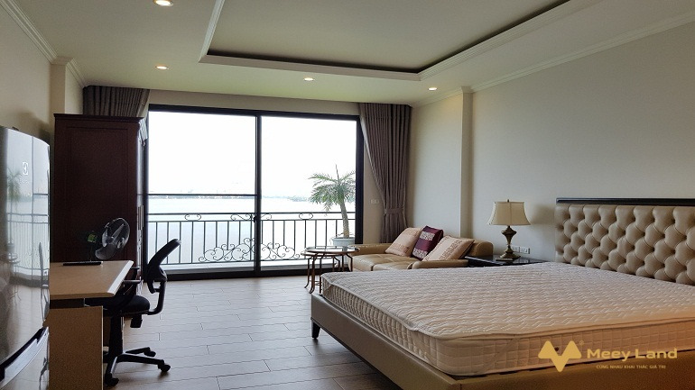 Cho thuê căn hộ dịch vụ tại Yên Phụ, Tây Hồ, 45m2, 1 phòng ngủ, view hồ, đầy đủ nội thất hiện đại-01