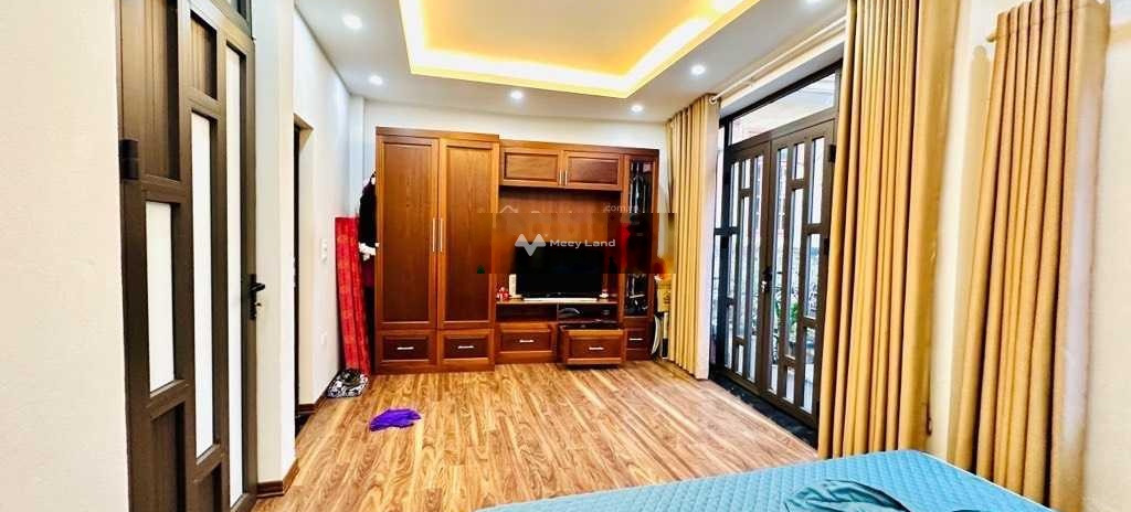 Vị trí mặt tiền tọa lạc tại Hồng Mai, Hà Nội bán nhà bán ngay với giá thương lượng chỉ 5.55 tỷ