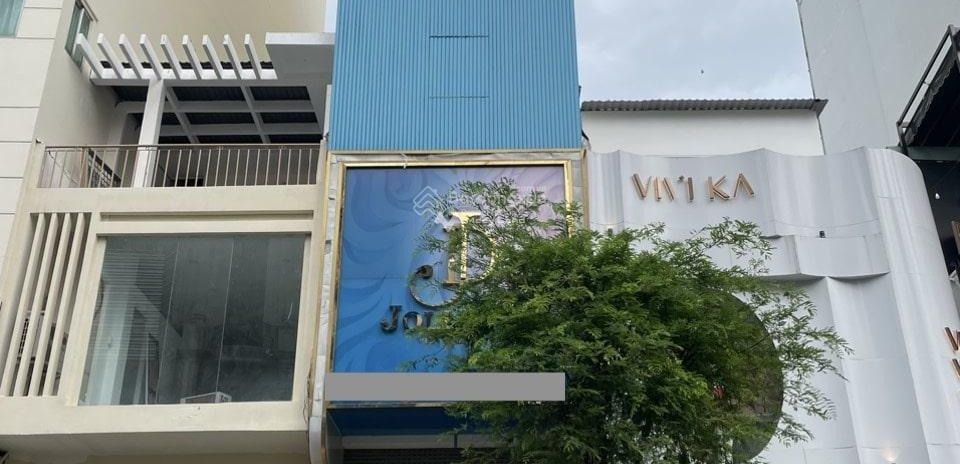 Bán nhà giá bán đề cử chỉ 27.5 tỷ diện tích rộng 74m2 vị trí thuận lợi gần Nguyễn Hiền, Hồ Chí Minh