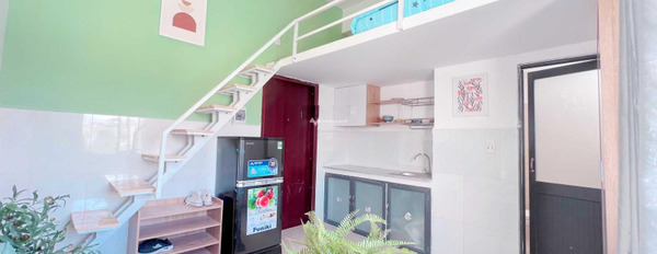 Nội thất đầy đủ cho thuê phòng trọ vị trí thuận lợi tọa lạc ngay tại Quận 2, Hồ Chí Minh, trong nhà này gồm 1 phòng ngủ, 1 WC vị trí thuận lợi-02