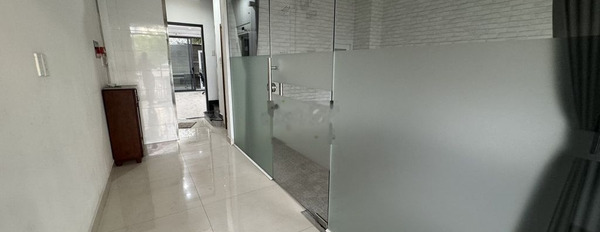 Cho thuê mặt bằng văn phòng tầng trệt khu Him Lam,Q7. 60m2, trống suốt -02