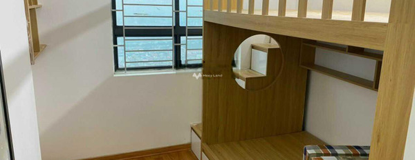 Trong căn hộ có tổng cộng 2 PN, bán chung cư vị trí đặt nằm tại Thịnh Liệt, Hà Nội, căn hộ nhìn chung có tổng 2 PN, 2 WC hãy nhấc máy gọi ngay-02