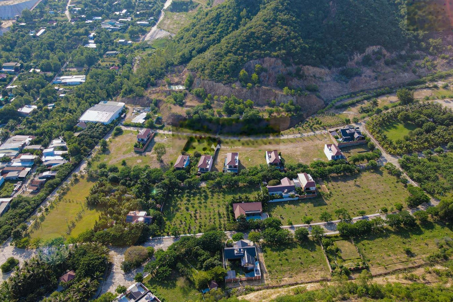 Bán đất 381.62 tỷ Phong Châu, Vĩnh Thái tổng diện tích là 28268m2-01