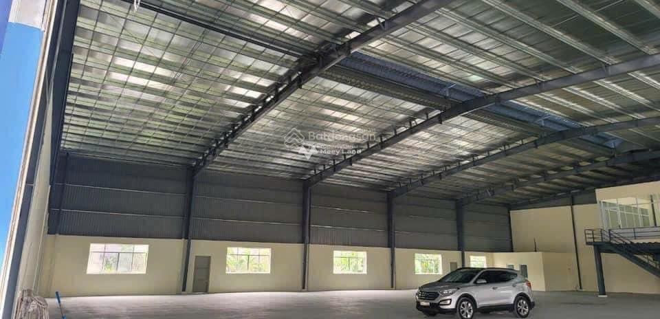 Tọa lạc gần Tân Phú, Hồ Chí Minh cho thuê kho bãi 400m2 thuê ngay với giá rẻ từ 32 triệu/tháng khách có thiện chí liên hệ ngay