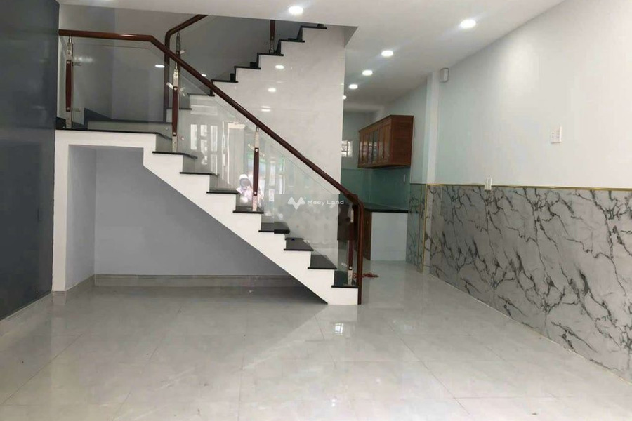 Cho thuê nhà tổng diện tích là 60m2 vị trí đặt tọa lạc ngay ở Tân Chánh Hiệp, Hồ Chí Minh thuê ngay với giá chỉ từ chỉ 7 triệu/tháng-01