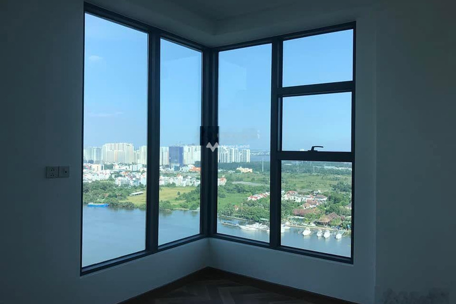 Khoảng 18.9 tỷ bán căn hộ với diện tích tiêu chuẩn 130m2 vị trí đẹp tọa lạc ngay trên Nguyễn Hữu Cảnh, Hồ Chí Minh-01