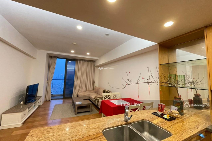 Cho thuê chung cư diện tích là 93m2 nằm ở Dịch Vọng Hậu, Cầu Giấy, căn hộ bao gồm 2 PN, 2 WC nội thất sang trọng-01