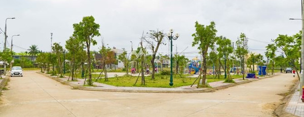 Ngay Bình Sơn, Quảng Ngãi bán đất 900 triệu có diện tích là 125m2-03