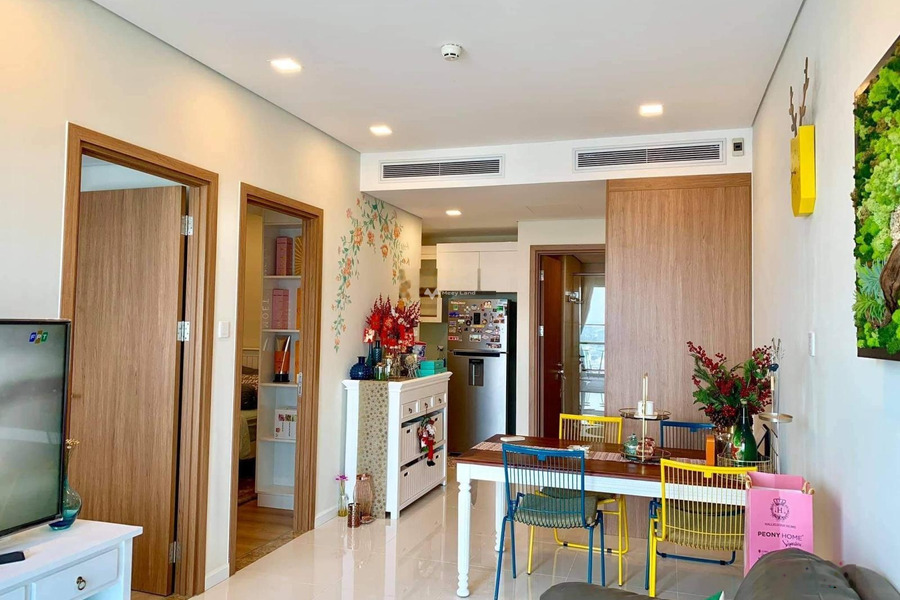 Giấy tờ đầy đủ, bán căn hộ giá bán cực sốc 2.6 tỷ vị trí thuận lợi tại Quận 10, Hồ Chí Minh toàn bộ khu vực có diện tích 74m2-01