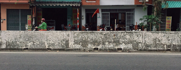 Bán nhà mặt tiền đường Hoàng Văn Thái, diện tích 144m2-03