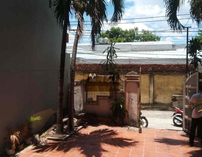 Vị trí mặt tiền tọa lạc tại Sơn Trà, Đà Nẵng, cho thuê nhà, giá thuê mềm 7.5 triệu/tháng có diện tích 100m2, căn nhà gồm có 3 phòng ngủ giá có thể fix-01