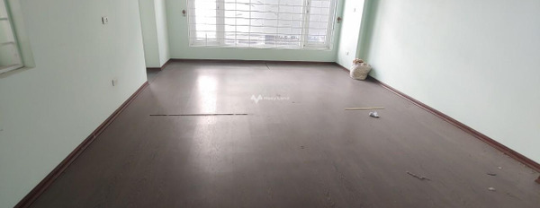 Trong nhà nhìn chung có 6 PN, cho thuê nhà, thuê ngay với giá khởi đầu 32 triệu/tháng diện tích quy đổi 90m2 tại Xuân La, Tây Hồ-02