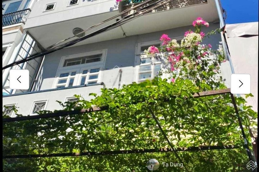 Căn này có tổng 3 phòng ngủ, bán nhà ở diện tích chuẩn 60m2 giá bán hữu nghị chỉ 7.2 tỷ tại Nguyễn Thị Thập, Hồ Chí Minh hướng Đông-01