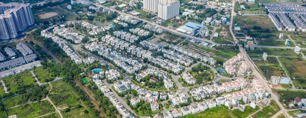 4 PN, bán biệt thự có một diện tích sàn 203m2 giá bán chốt nhanh chỉ 32 tỷ vị trí mặt tiền ngay trên Liên Phường, Hồ Chí Minh-02