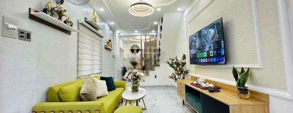 Nhà có 2 PN bán nhà bán ngay với giá thỏa thuận từ 2.32 tỷ diện tích 61m2 ngay tại Phường 11, Hồ Chí Minh-02