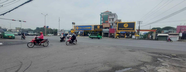 Thanh lý lô đất Phùng Hưng ngay nút giao cao tốc BH - VT DT 850 triệu/100m2 full thổ cư, sổ sẵn -02