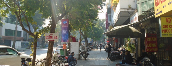Sang nhượng cửa hàng tại 54c Bà Triệu, đối diện vov đài tiếng nói Việt Nam-02
