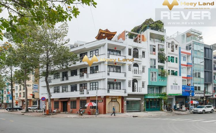 Bán nhà ở diện tích chuẩn 160m2 vào ở luôn giá cạnh tranh từ 80 tỷ vị trí ngay trên Hàm Nghi, Hồ Chí Minh