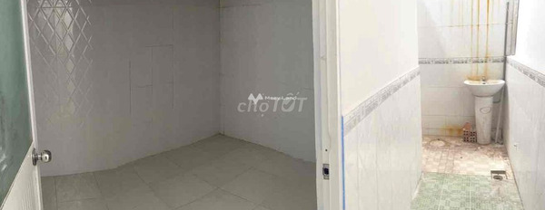 Nhà 2 phòng ngủ cho thuê nhà ở diện tích vừa phải 40m2 thuê ngay với giá bất ngờ 7 triệu/tháng vị trí tốt tại Tân Thành, Tân Phú, hướng Đông-03