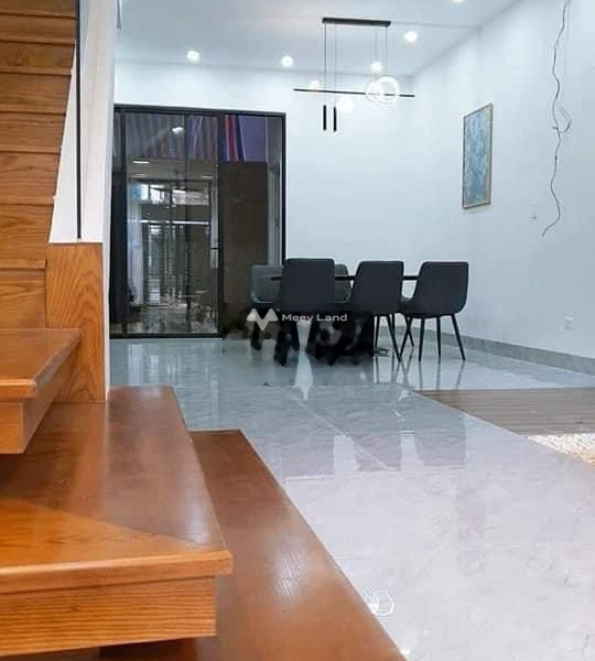 Nhà gồm 3 phòng ngủ bán nhà bán ngay với giá công khai chỉ 8.8 tỷ diện tích chuẩn 90m2 vị trí đẹp tọa lạc tại Tiểu La, Đà Nẵng-01
