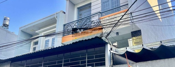 Giá khoảng 20 triệu/tháng, cho thuê nhà diện tích rộng lớn 110m2 ngay trên Bình Tân, Hồ Chí Minh, nhà bao gồm 3 PN, 4 WC nói không với trung gian-02