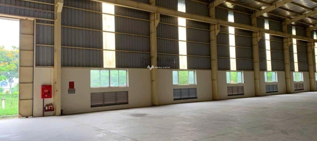 Nằm tại Khai Quang, Vĩnh Yên cho thuê kho bãi 6700m2 thuê ngay với giá siêu tốt chỉ 565.14 triệu/tháng thuận mua vừa bán