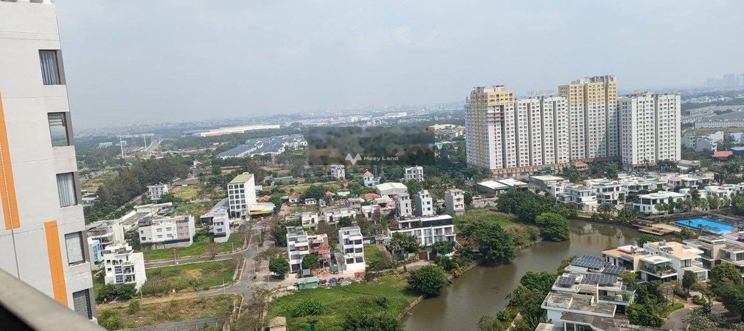 Bán chung cư vị trí hấp dẫn nằm ở Võ Chí Công, Phú Hữu, bán ngay với giá mua ngay chỉ 3.3 tỷ diện tích quy đổi 90m2