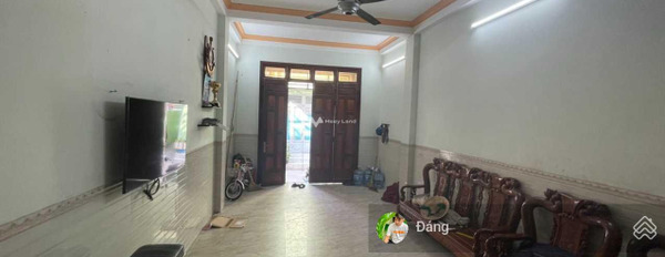 Giá 2.4 tỷ bán nhà diện tích chuẩn 60m2 tọa lạc trên Bình Tân, Hồ Chí Minh nhà tổng quan gồm có 5 phòng ngủ, 6 WC cảm ơn bạn đã đọc tin-02