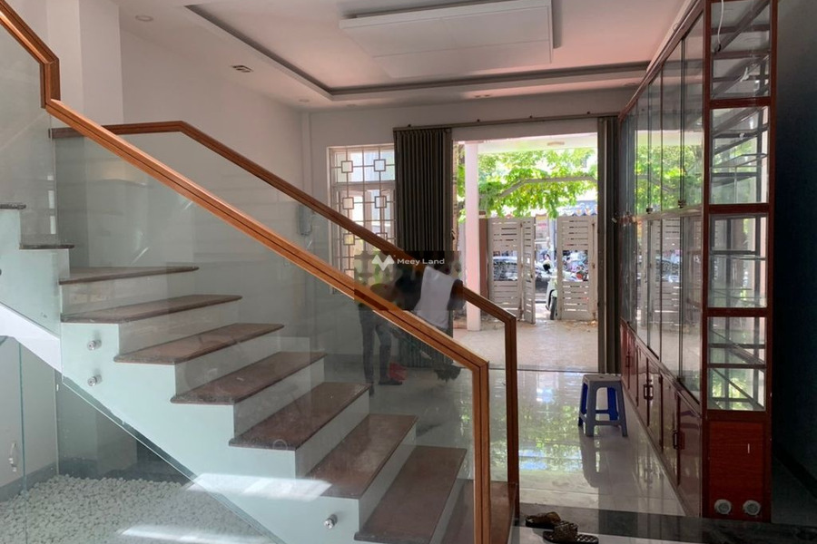 Cho thuê nhà 3 tầng mặt tiền đường Nguyễn Thị Định, gần chợ An Hải Bắc -01