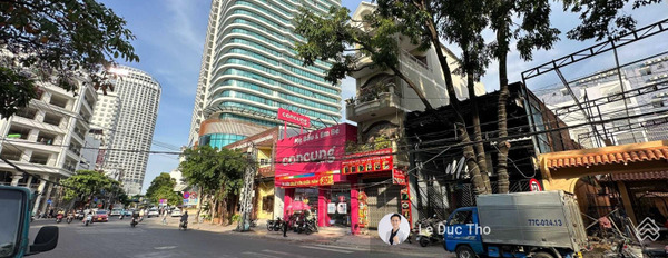 Cần sang nhượng nhà hàng Nguyễn Thị Minh Khai, gần Tô Hiến Thành, diện tích 215m2 ngang 6.2m -03