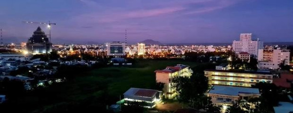 Ở Lê Lợi, Bình Thuận bán chung cư giá bán cực mềm 2.2 tỷ, hướng Đông Bắc, trong căn này thì có 2 PN giá mềm sinh viên-03