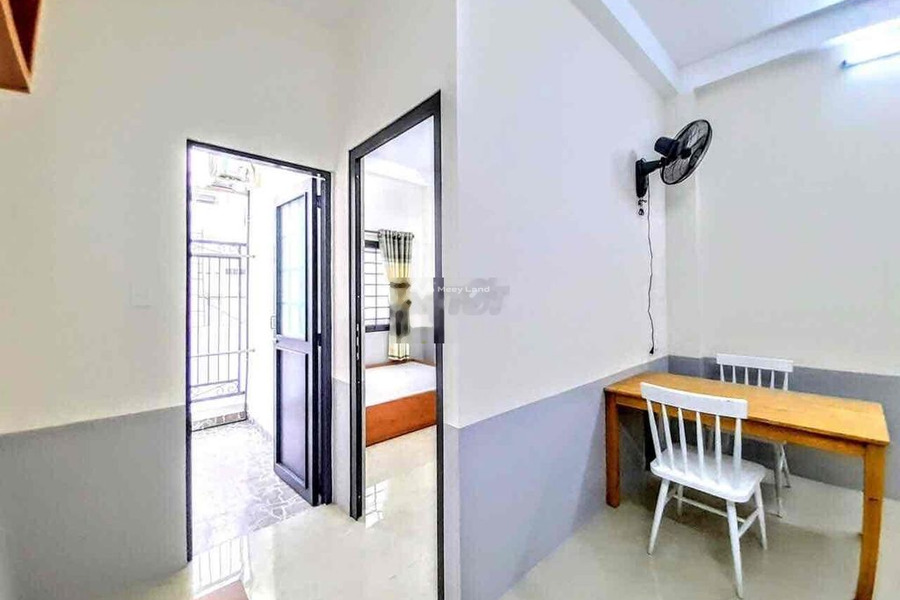 Cho thuê căn hộ, vị trí mặt tiền tọa lạc gần Phú Thạnh, Tân Phú thuê ngay với giá thỏa thuận chỉ 5.2 triệu/tháng diện tích chung là 40m2-01