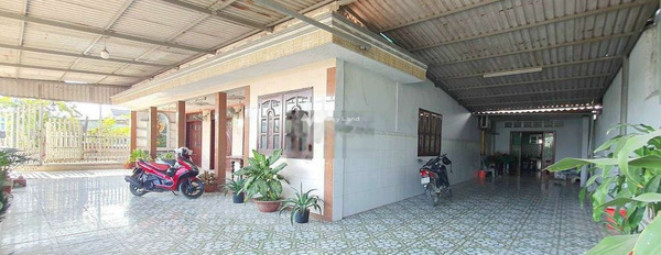 16 tỷ bán đất diện tích khoảng là 7330m2 tọa lạc gần Quốc Lộ 1A, Điềm Hy, hướng Nam-02