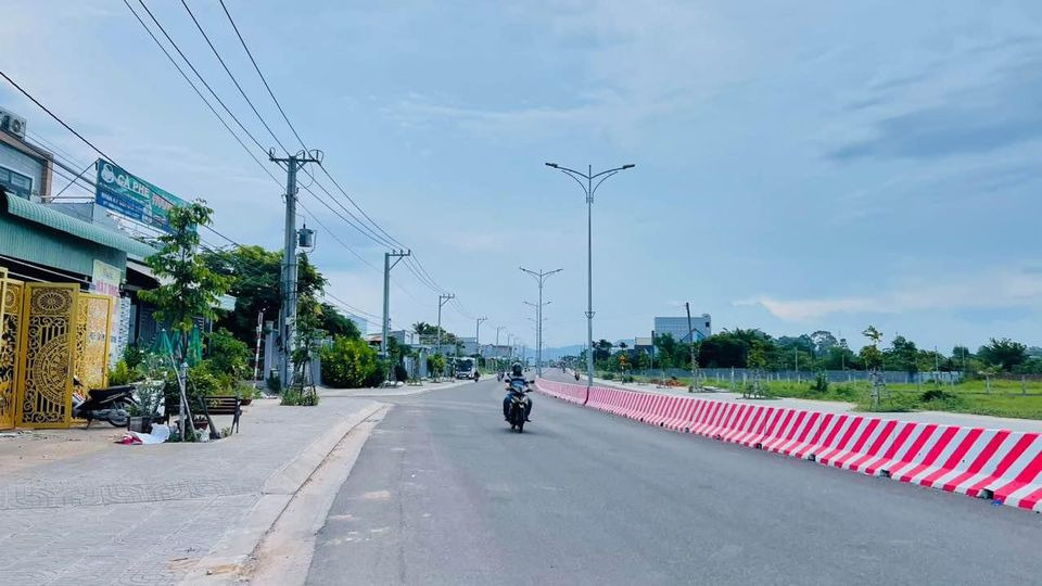 Bán đất huyện Long Điền tỉnh Bà Rịa - Vũng Tàu giá 400.0 triệu-0