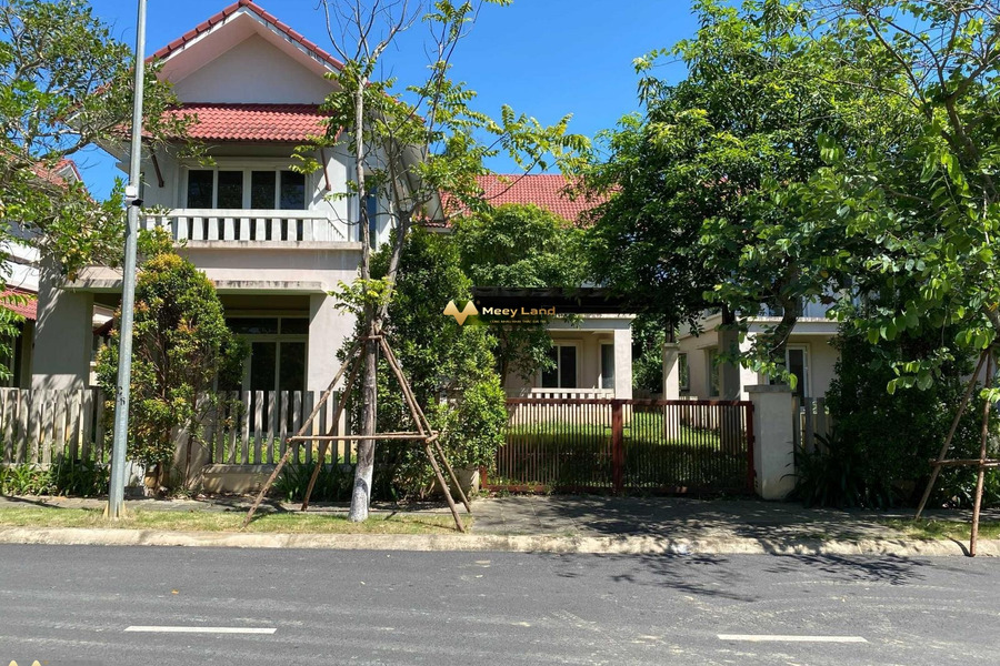 Bán liền kề tại Xanh Villas, Thạch Thất, Hà Nội. Diện tích 554m2, giá 19 tỷ-01