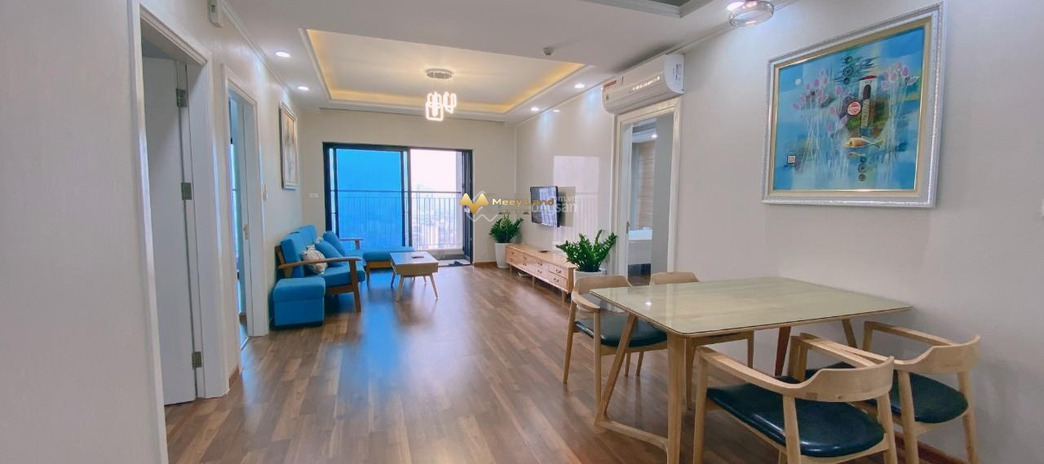 Diện tích 96 m2, bán chung cư giá bán quy định chỉ 2.43 tỷ vị trí đẹp ở Phố Lê Văn Thiêm, Quận Thanh Xuân, căn hộ có tất cả 3 phòng ngủ, 2 WC vị trí s...