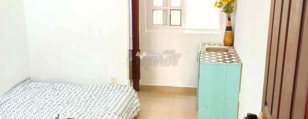 Cho thuê chung cư vị trí đẹp tọa lạc ngay tại Nguyễn Đình Chính, Phường 15 trao đổi trực tiếp-03