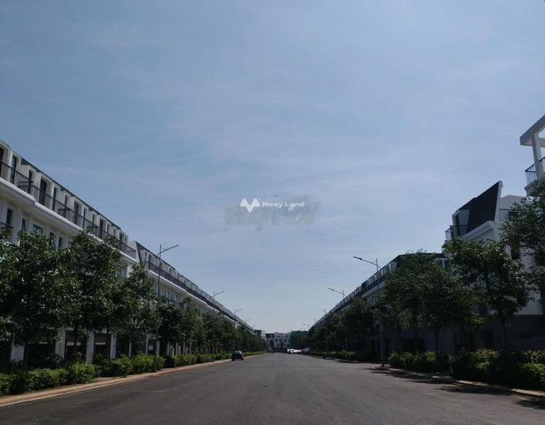 Bán nhà giá bán cực sốc từ 8.9 tỷ có diện tích 150m2 vị trí ngay tại Nguyễn Chí Thanh, Đắk Lắk-01