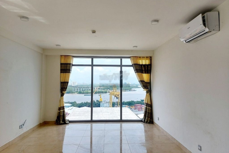 BÁN PENTHOUSE LUXGARDEN, 126m 3pn*2wc, sổ hồng, giá 3 TỶ 930 -01