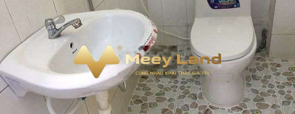 Cho thuê nhà ở dt chung quy 72 m2 giá siêu ưu đãi 11 triệu/tháng vị trí nằm ngay ở Quận Tân Phú, Hồ Chí Minh-02