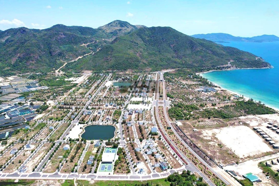 Giá rẻ 6.05 tỷ bán đất có diện tích tổng 216m2 tọa lạc trên Nguyễn Tất Thành, Cam Hải Đông, hướng Tây - Bắc-01