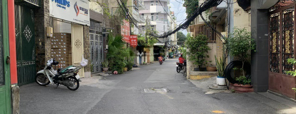 6 phòng ngủ, bán biệt thự, giá bán cực mềm 21 tỷ diện tích tổng là 140m2 vị trí nằm tại Quận 10, Hồ Chí Minh-02