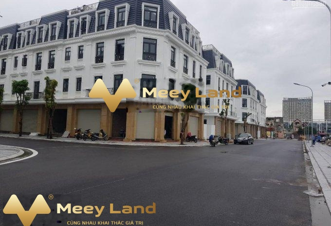 Tọa lạc Hoàng Huy Mall bán nhà ngay tại Vĩnh Niệm, Hải Phòng bán ngay với giá mua liền chỉ 13.5 tỷ có dt chung là 93 m2 hướng Tây-Bắc